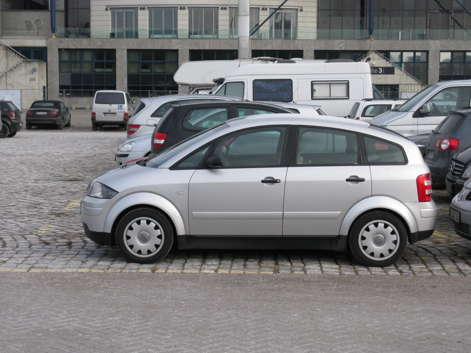 Audi A2 8Z, вид сбоку