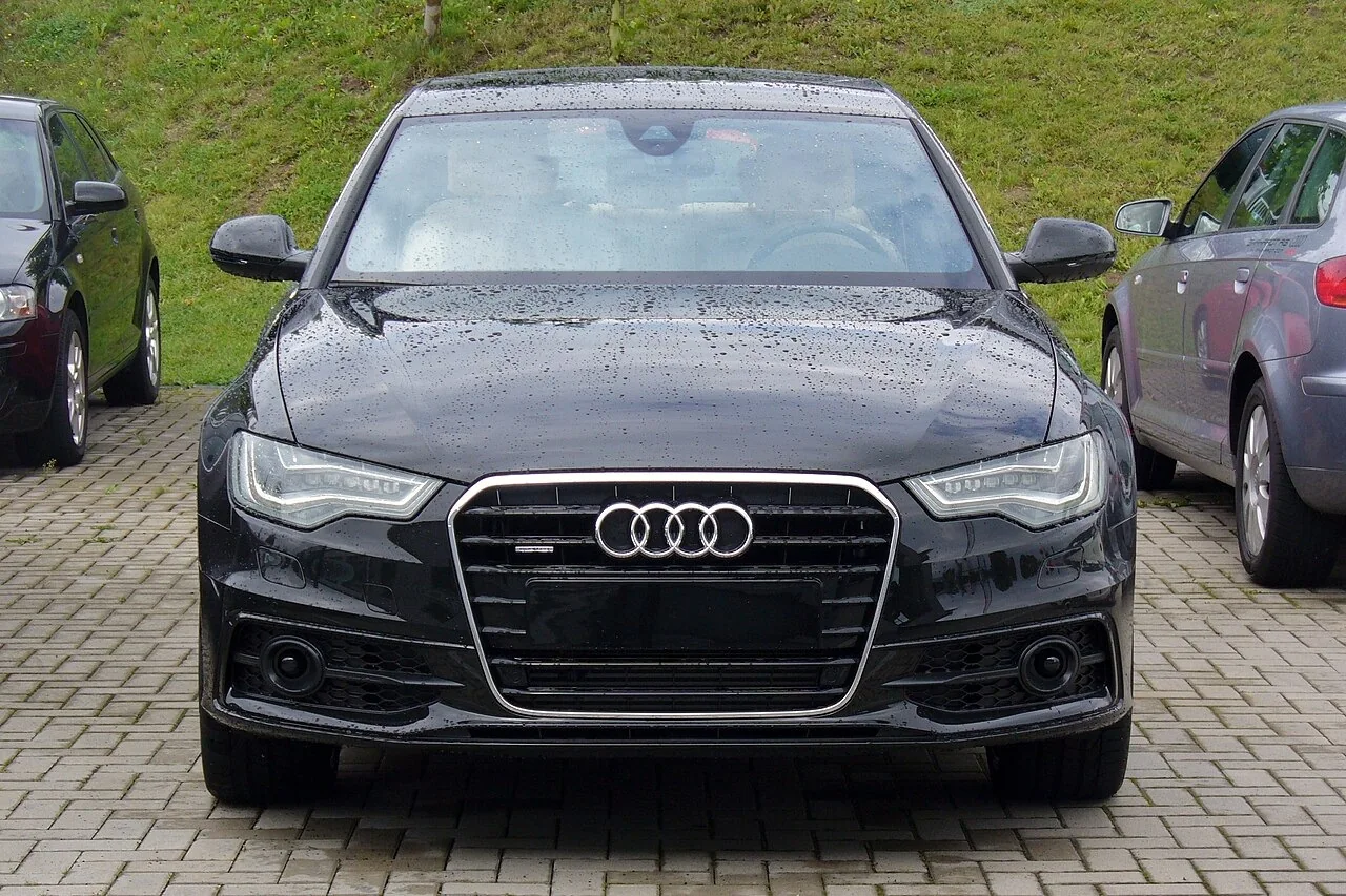 Audi A6 C7 — фотография автомобиля