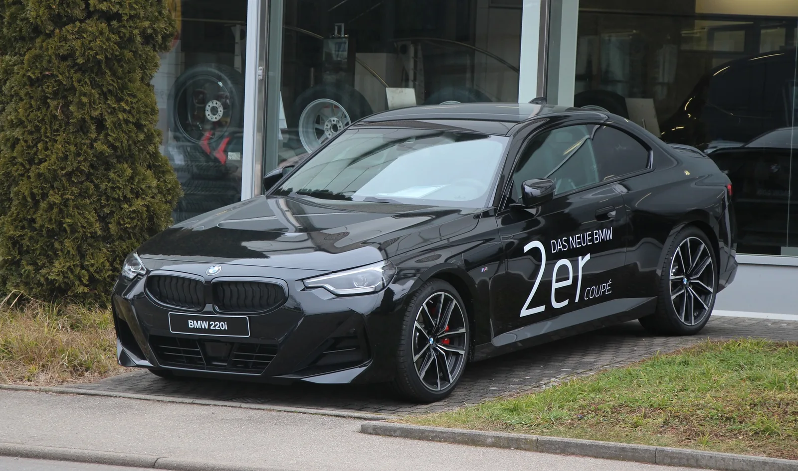 BMW 2 Series G42 — фотография автомобиля