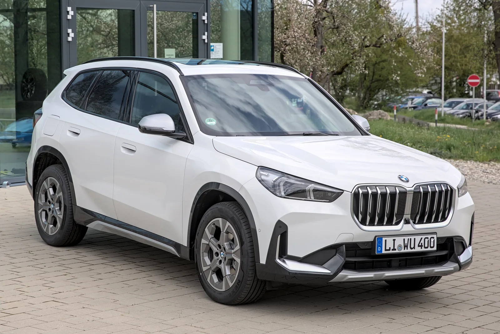 BMW X1 U11 — фотография автомобиля