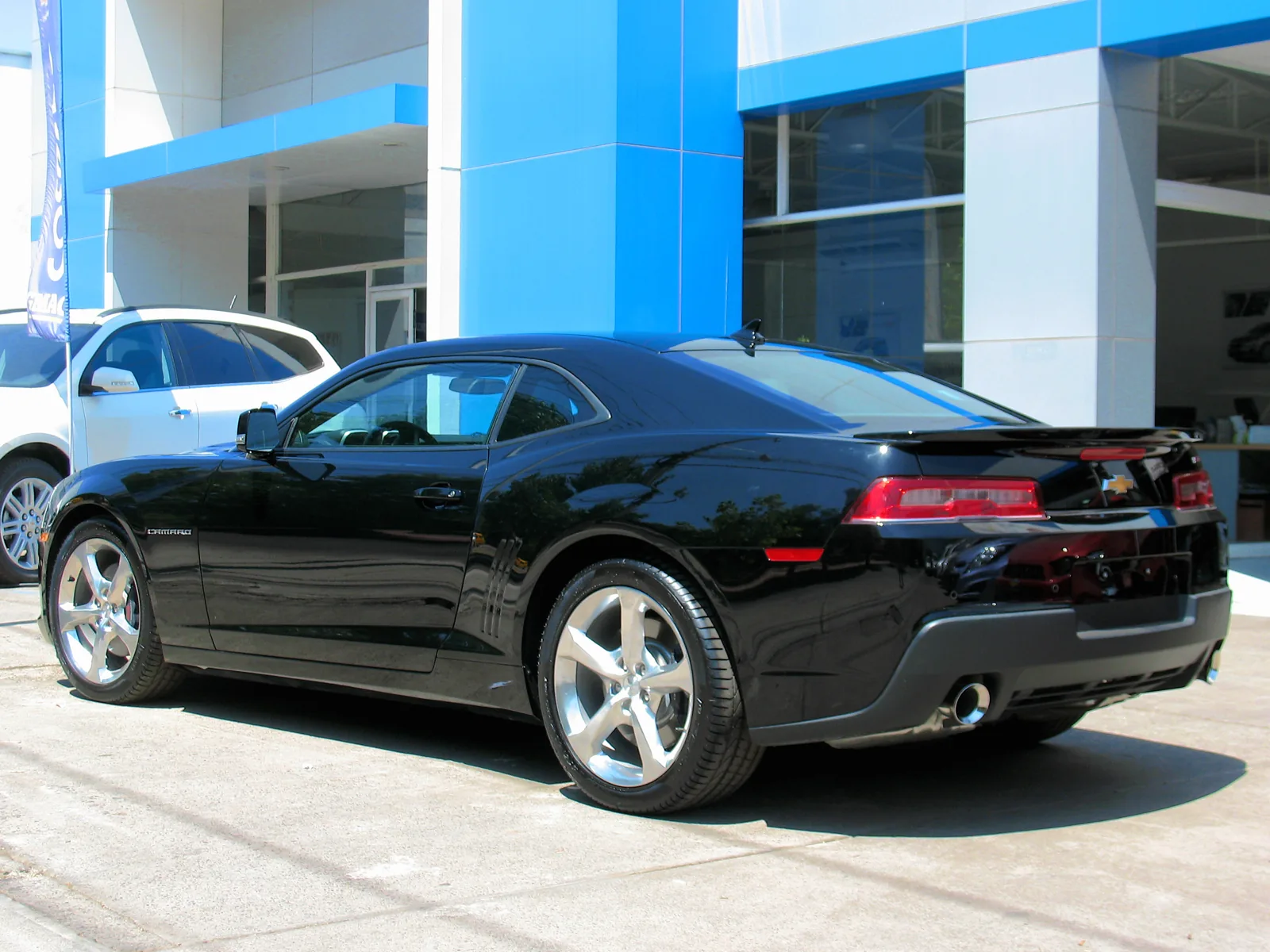 Chevrolet Camaro V SS 2014 года, вид сзади
