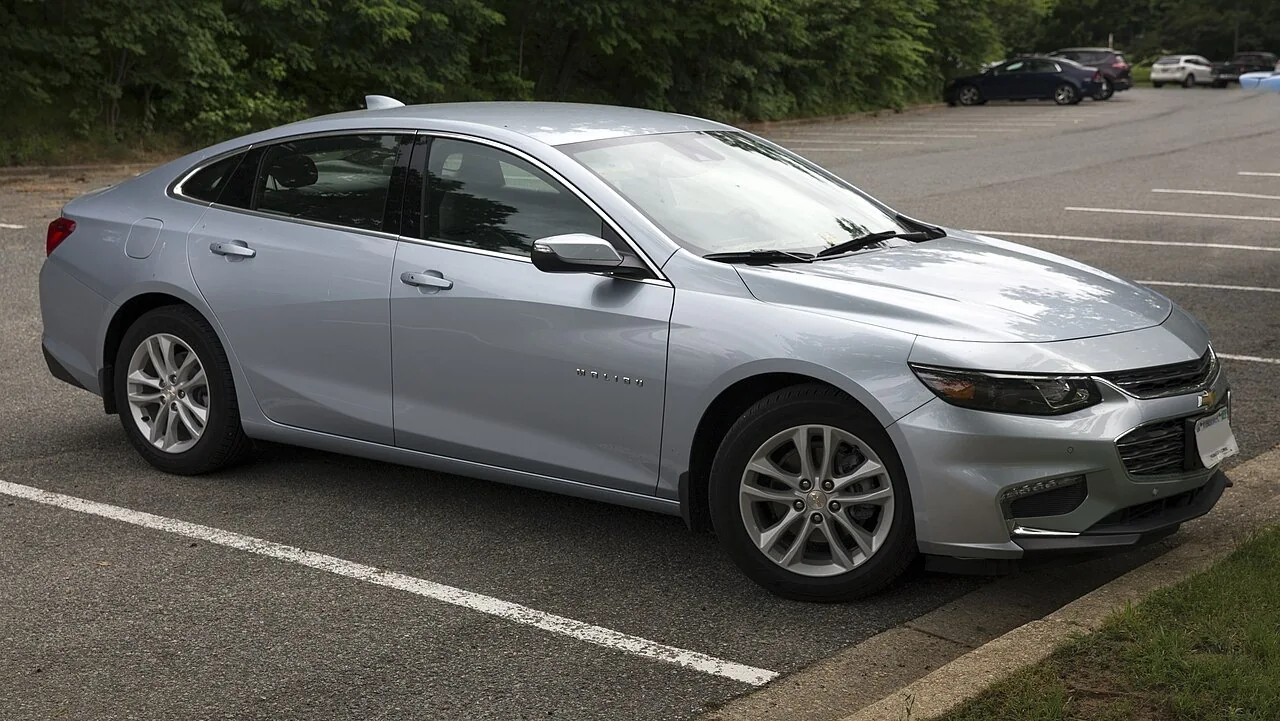 Chevrolet Malibu IX — фотография автомобиля