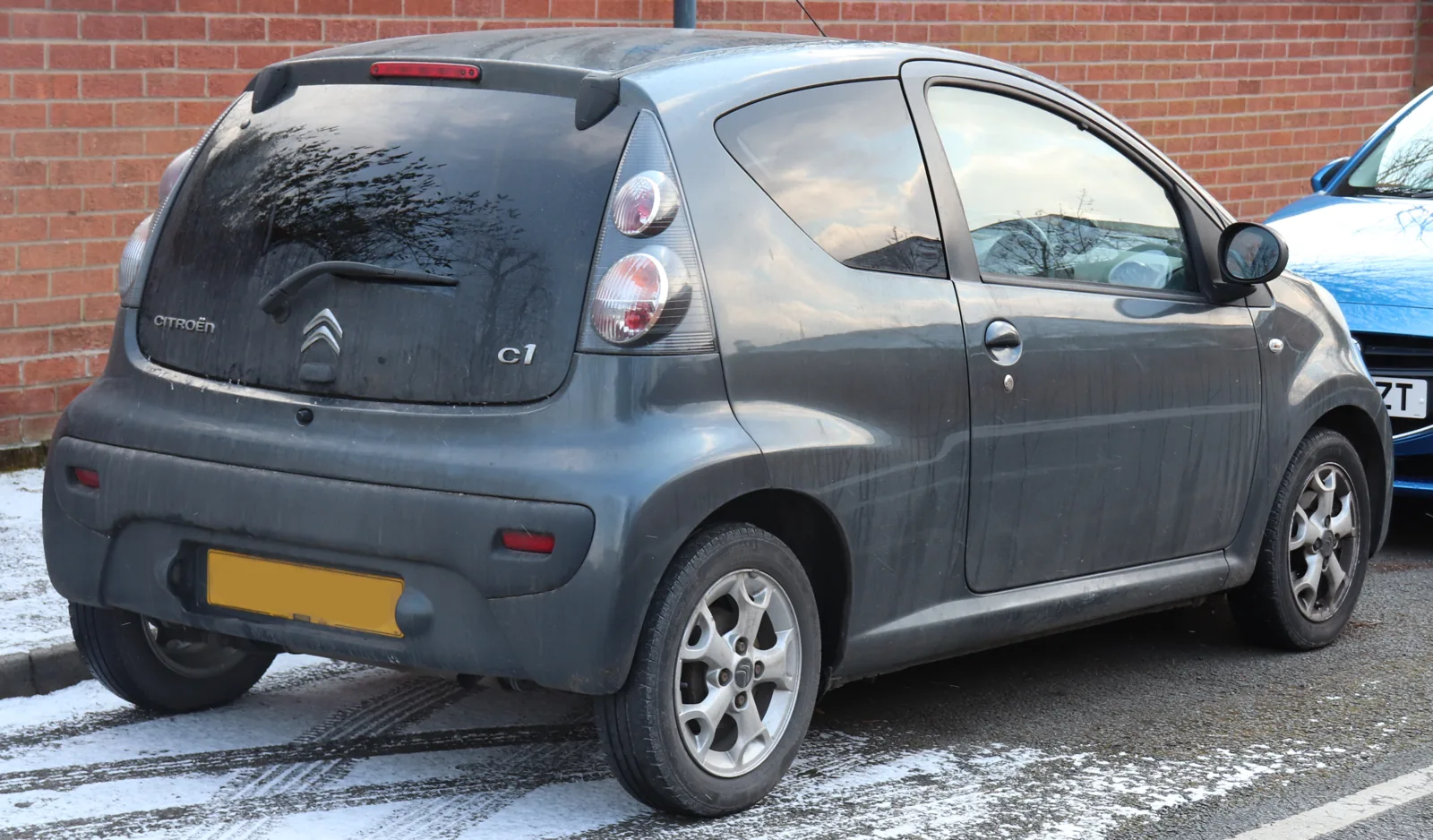 Трёхдверный Citroën C1 I VTR+, вид сзади
