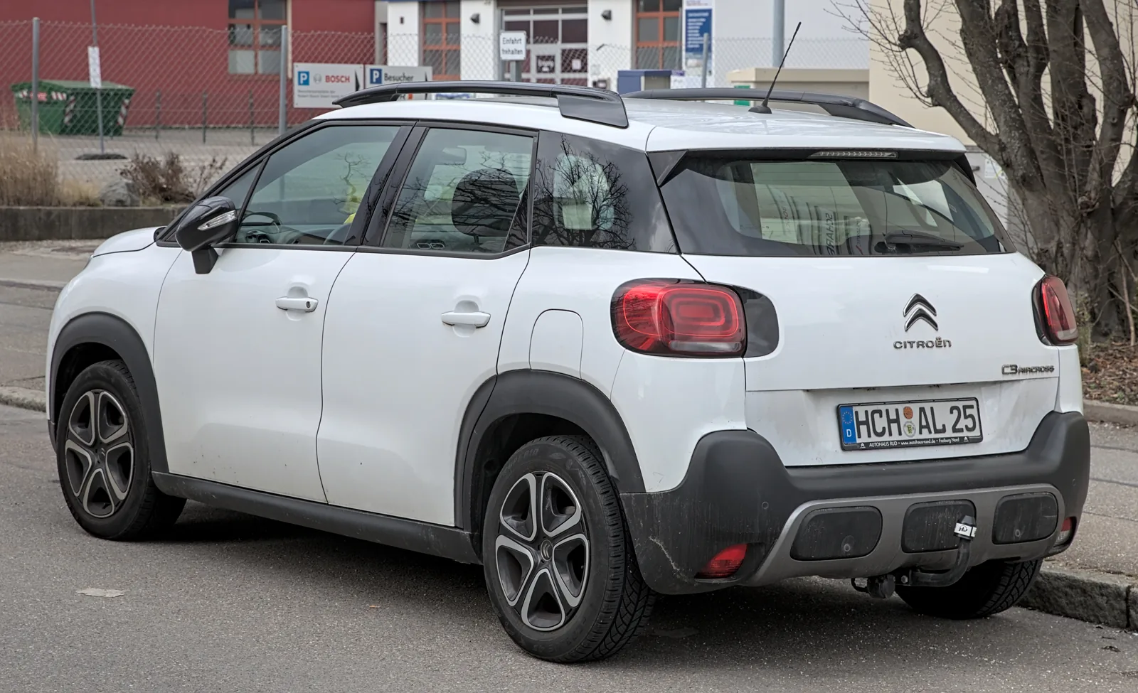 Citroën C3 Aircross I, вид сзади