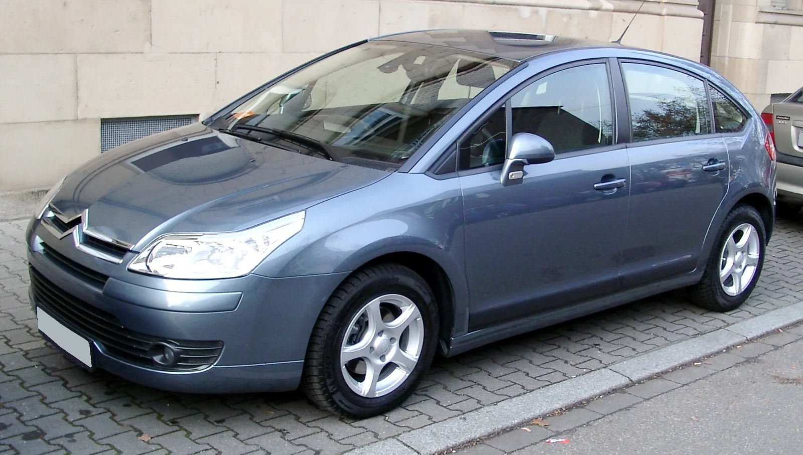 Citroen C4 I — фотография автомобиля