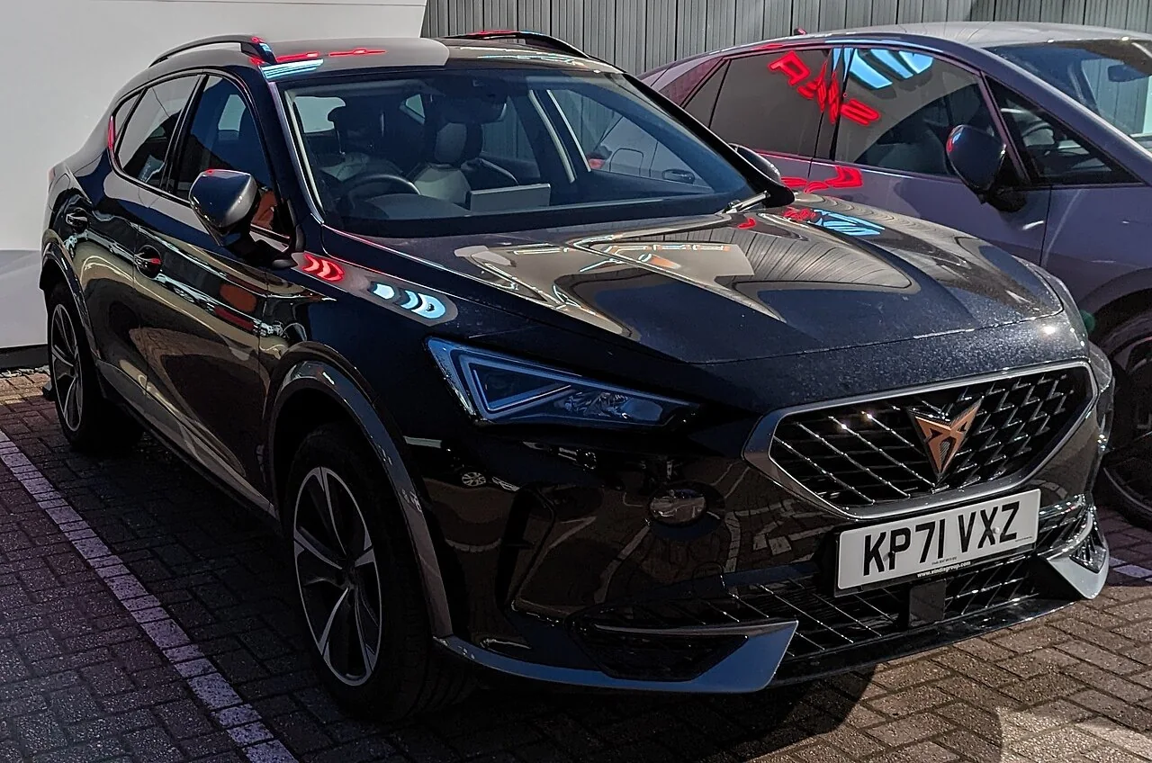 Cupra Formentor — фотография автомобиля