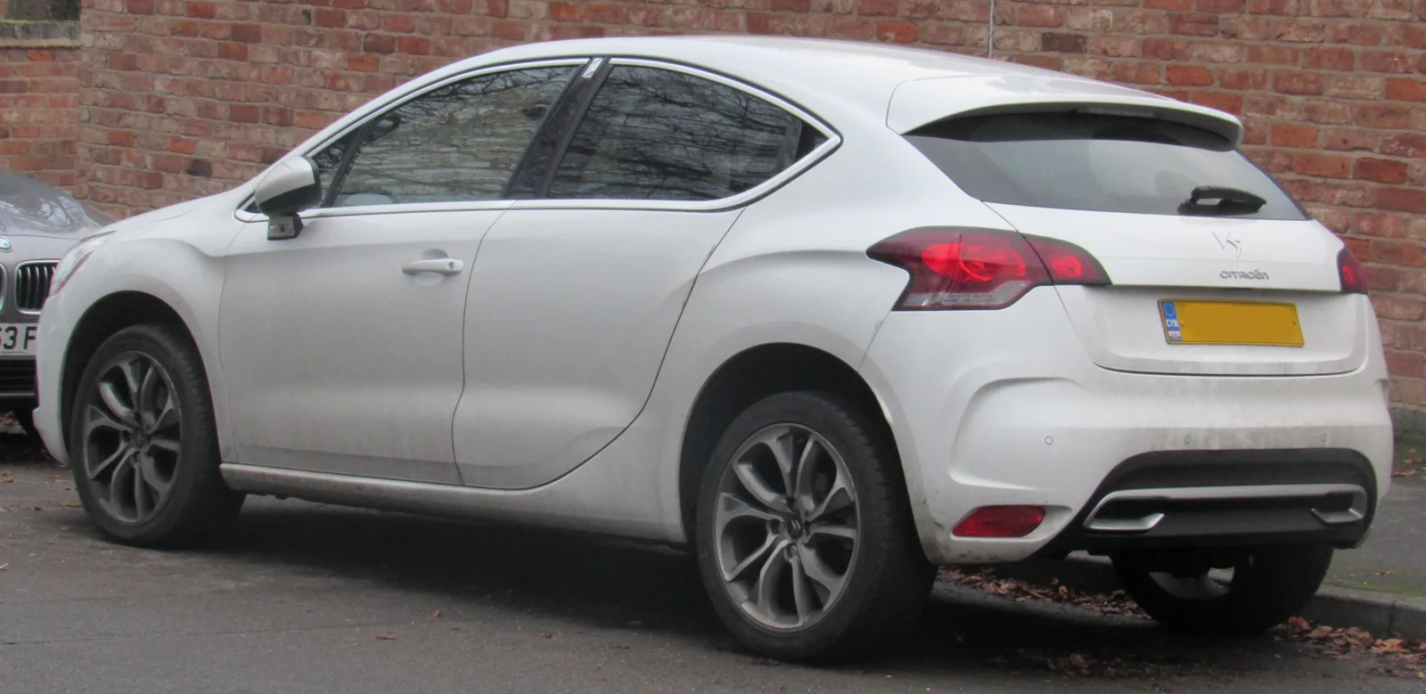 Citroën DS4 первого поколения с задними дверями