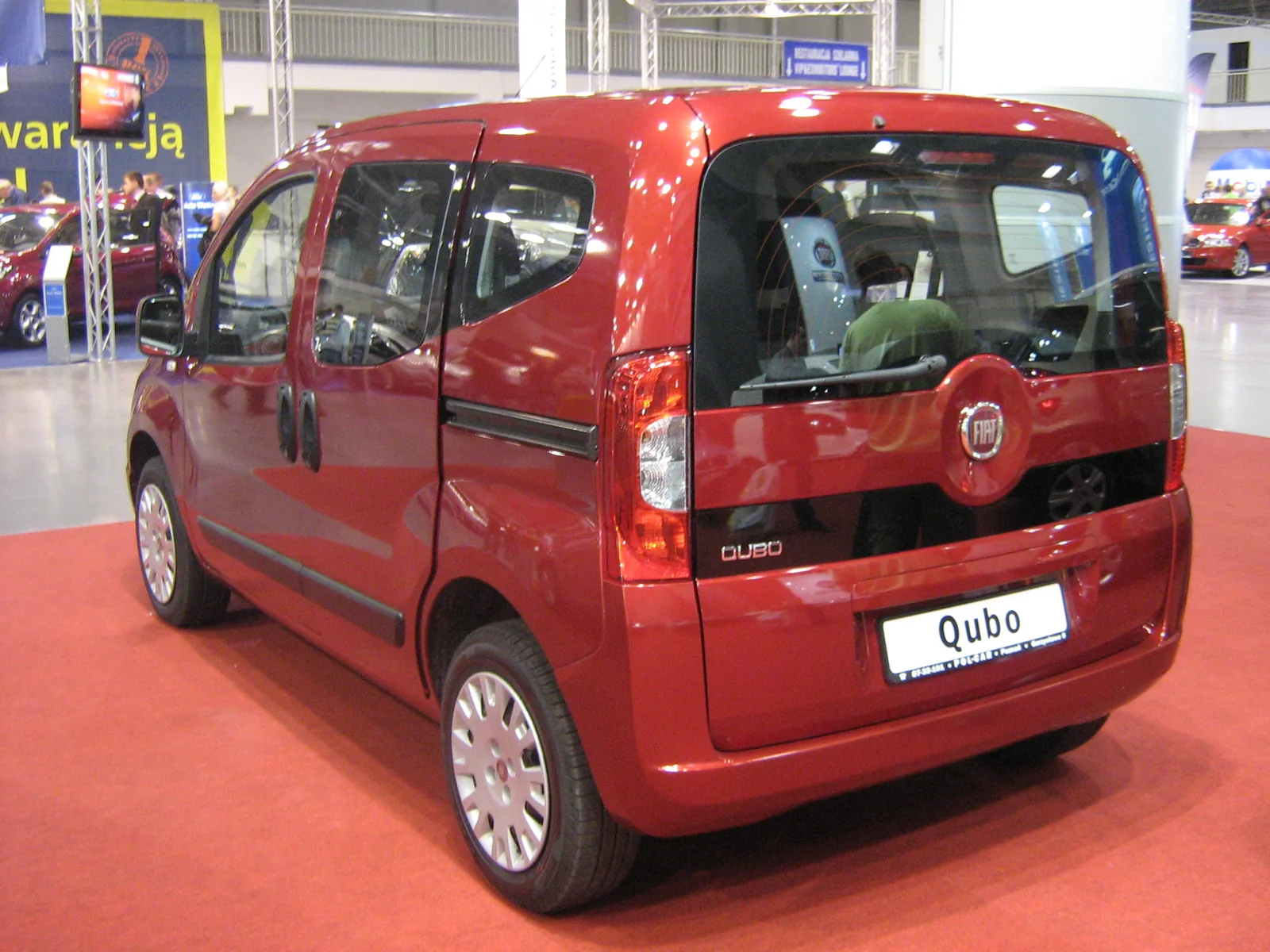 Fiat Qubo с подъёмной задней дверью