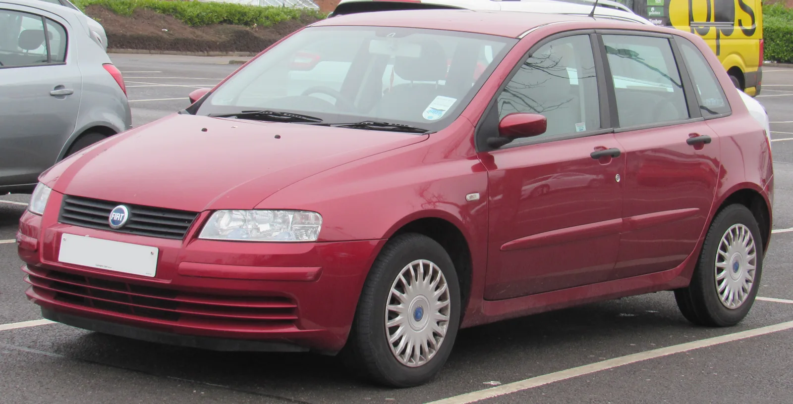 Пятидверный Fiat Stilo Active 1.4