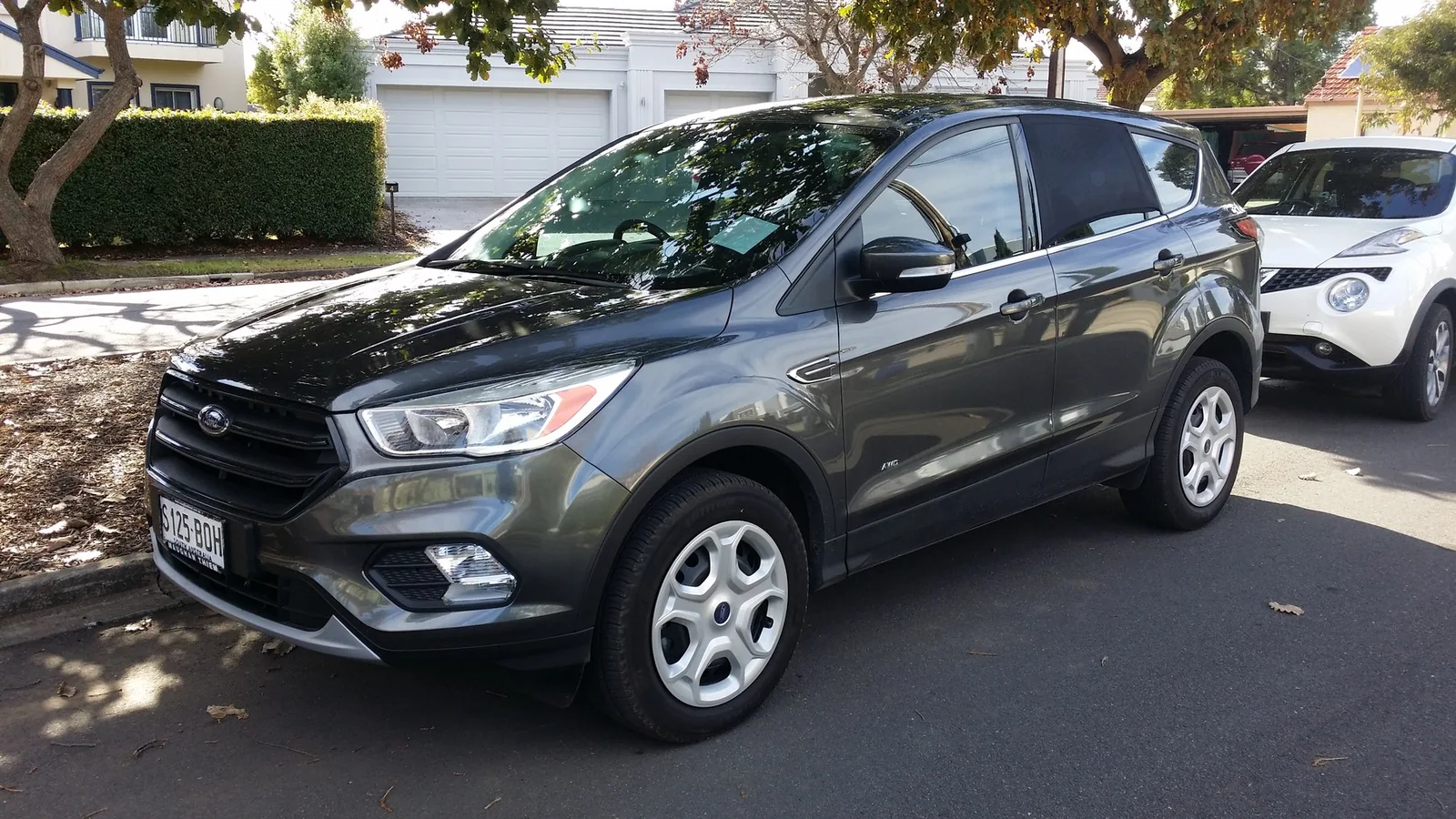 Ford Escape III — фотография автомобиля