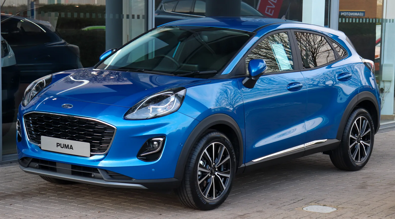 Ford Puma Titanium EcoBoost Hybrid 2020 года