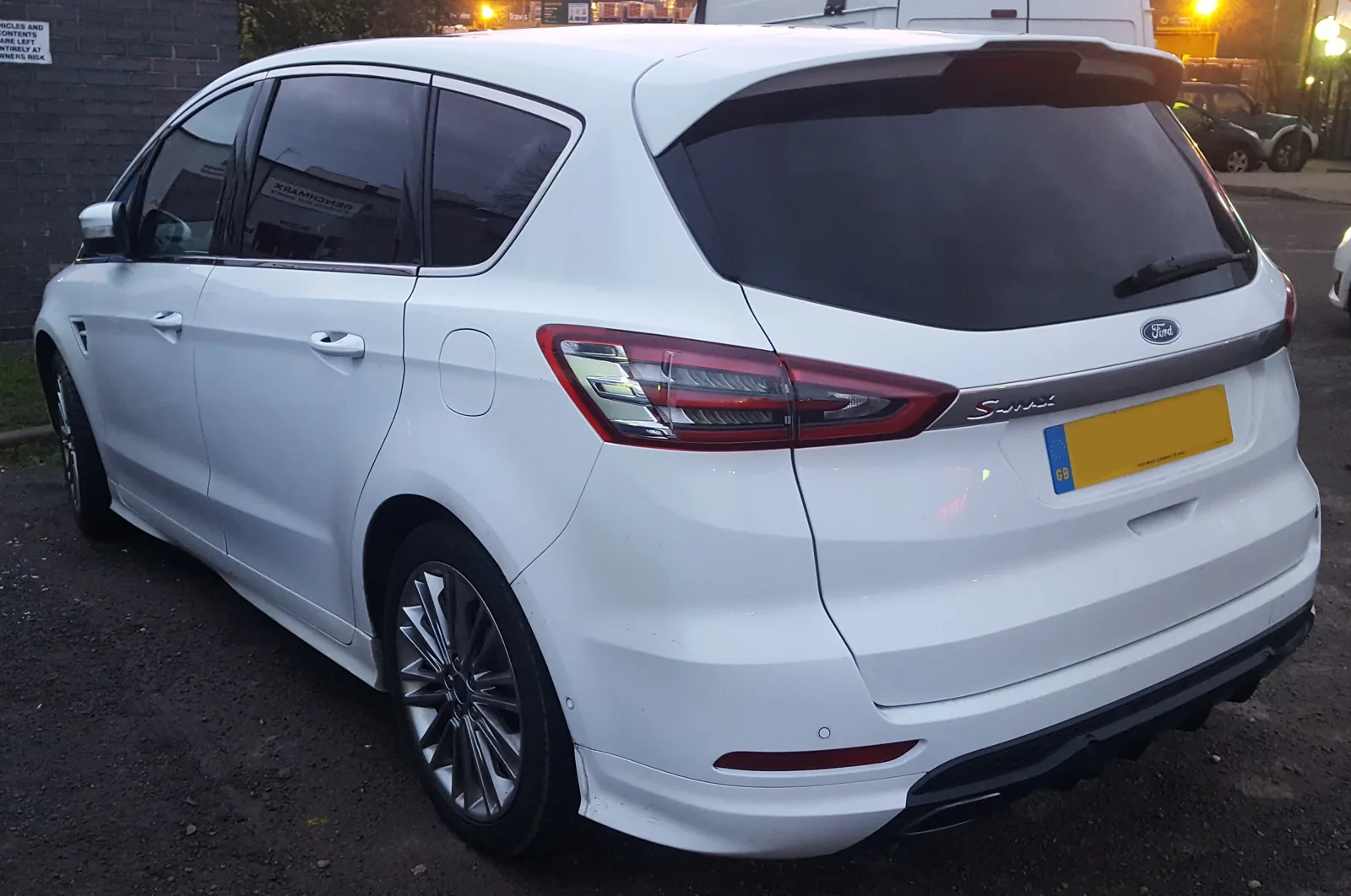 Ford S-Max II Titanium Sport, вид сзади