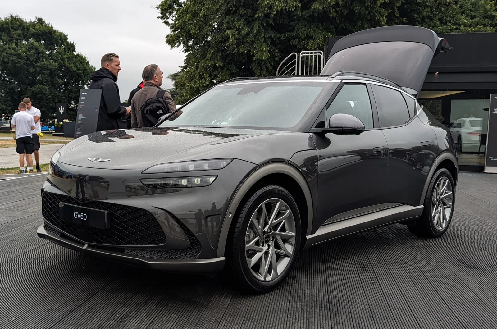 Genesis GV60 до обновления