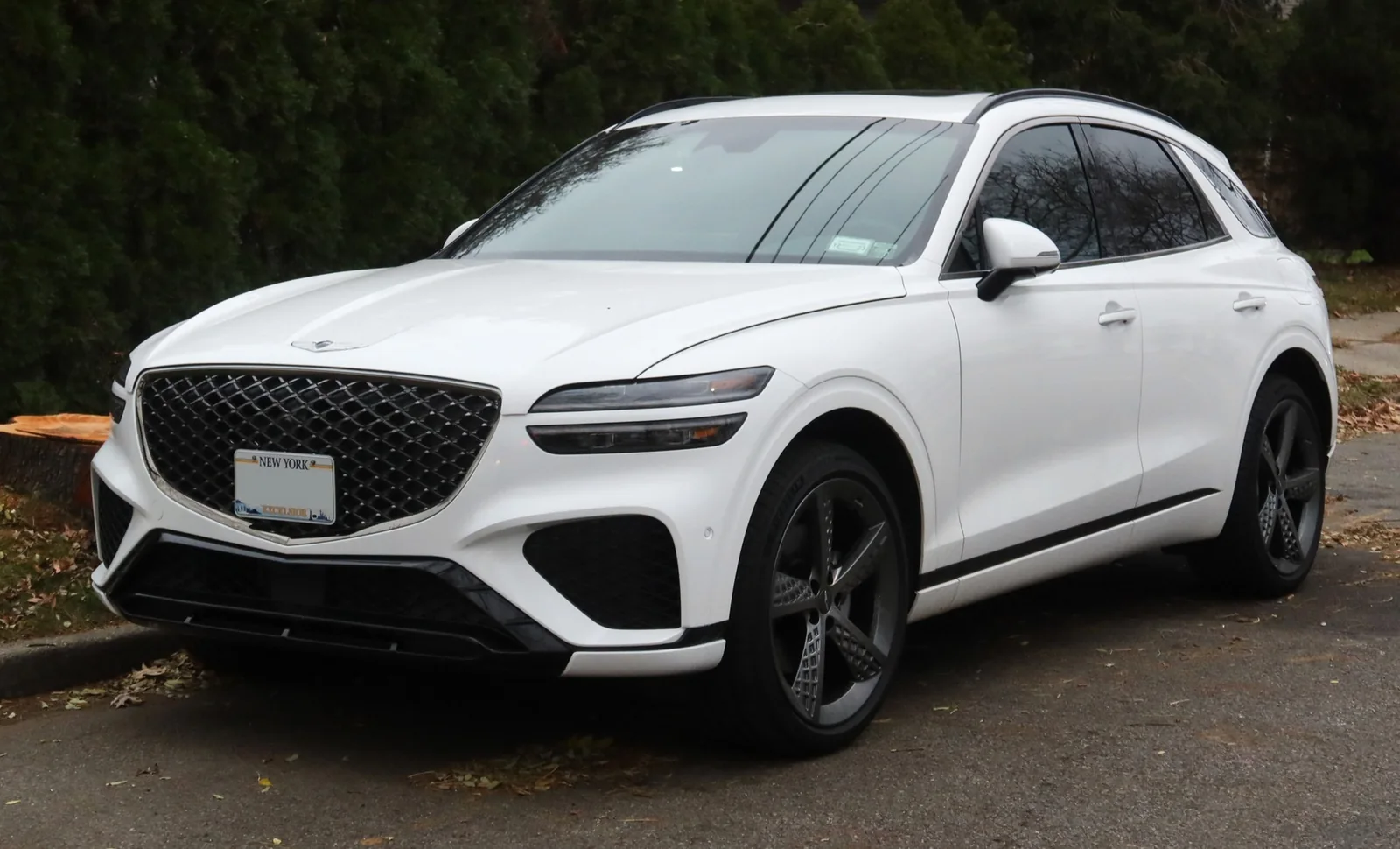 Genesis GV70 — фотография автомобиля