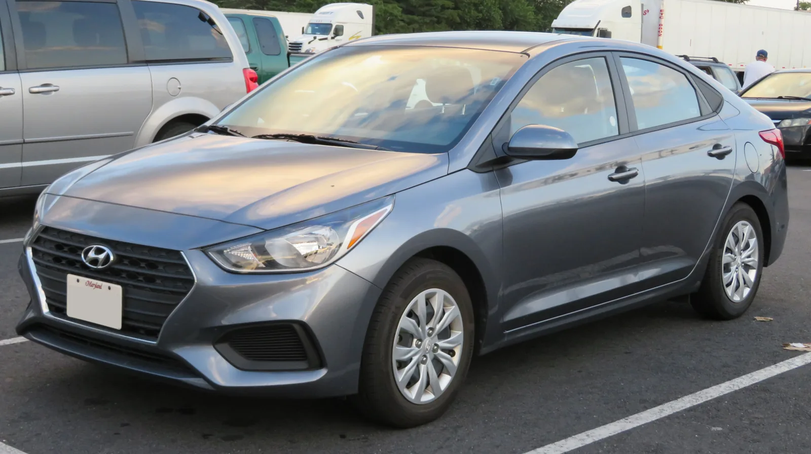 Американский Hyundai Accent HC MY2018, вид спереди