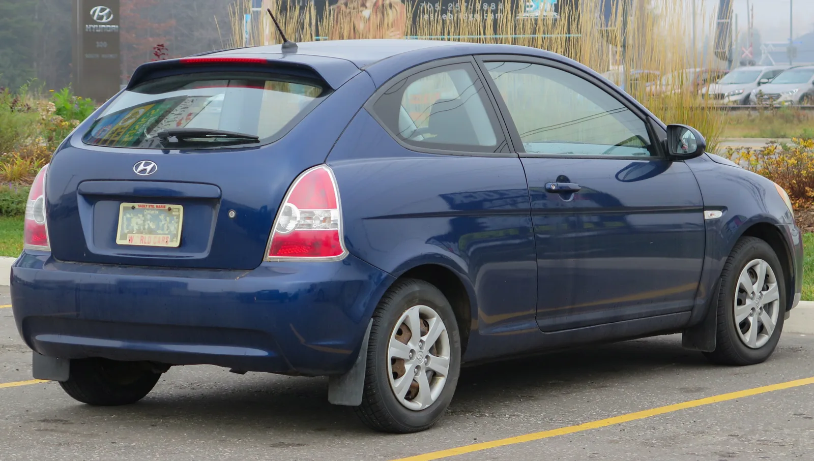 Hyundai Accent GS MC 2008 года, вид сзади