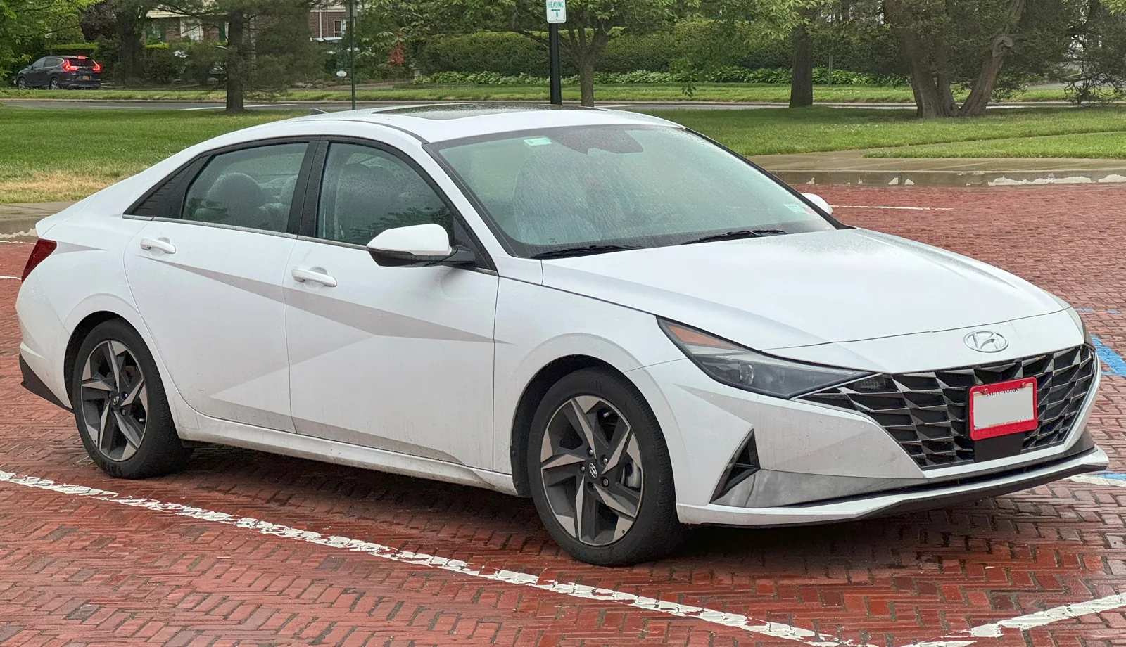 Hyundai Elantra CN7
