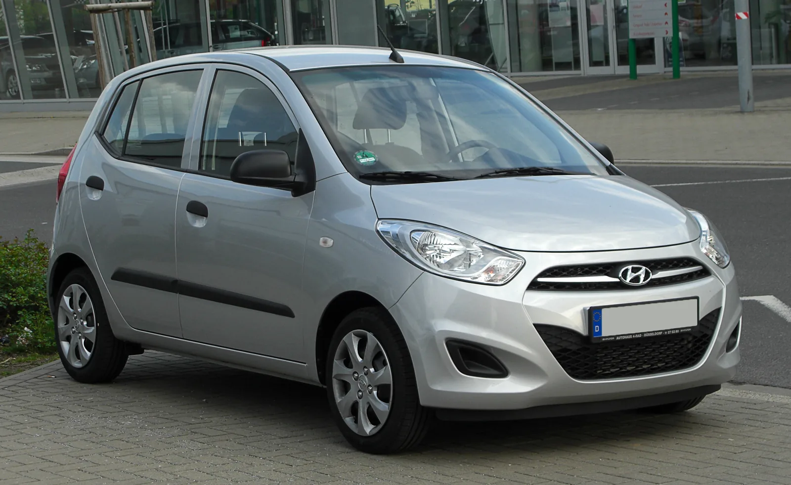 Hyundai i10 PA после обновления, немецкий 1.1 Classic FIFA WM Edition
