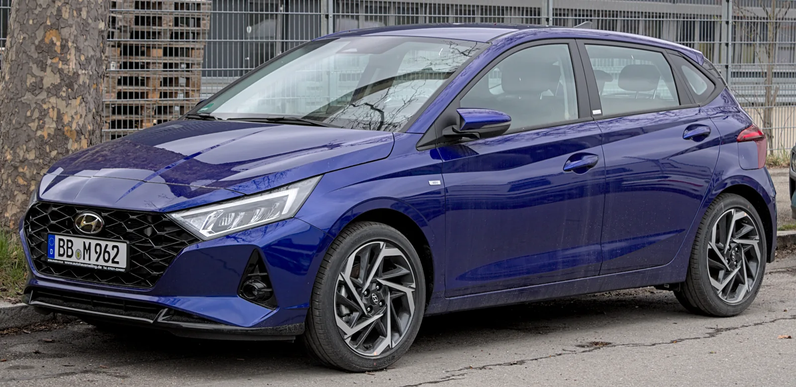 Ранний европейский Hyundai i20 BC3, вид спереди