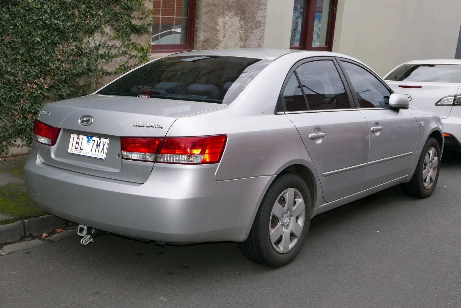 Hyundai Sonata NF SLX, вид сзади