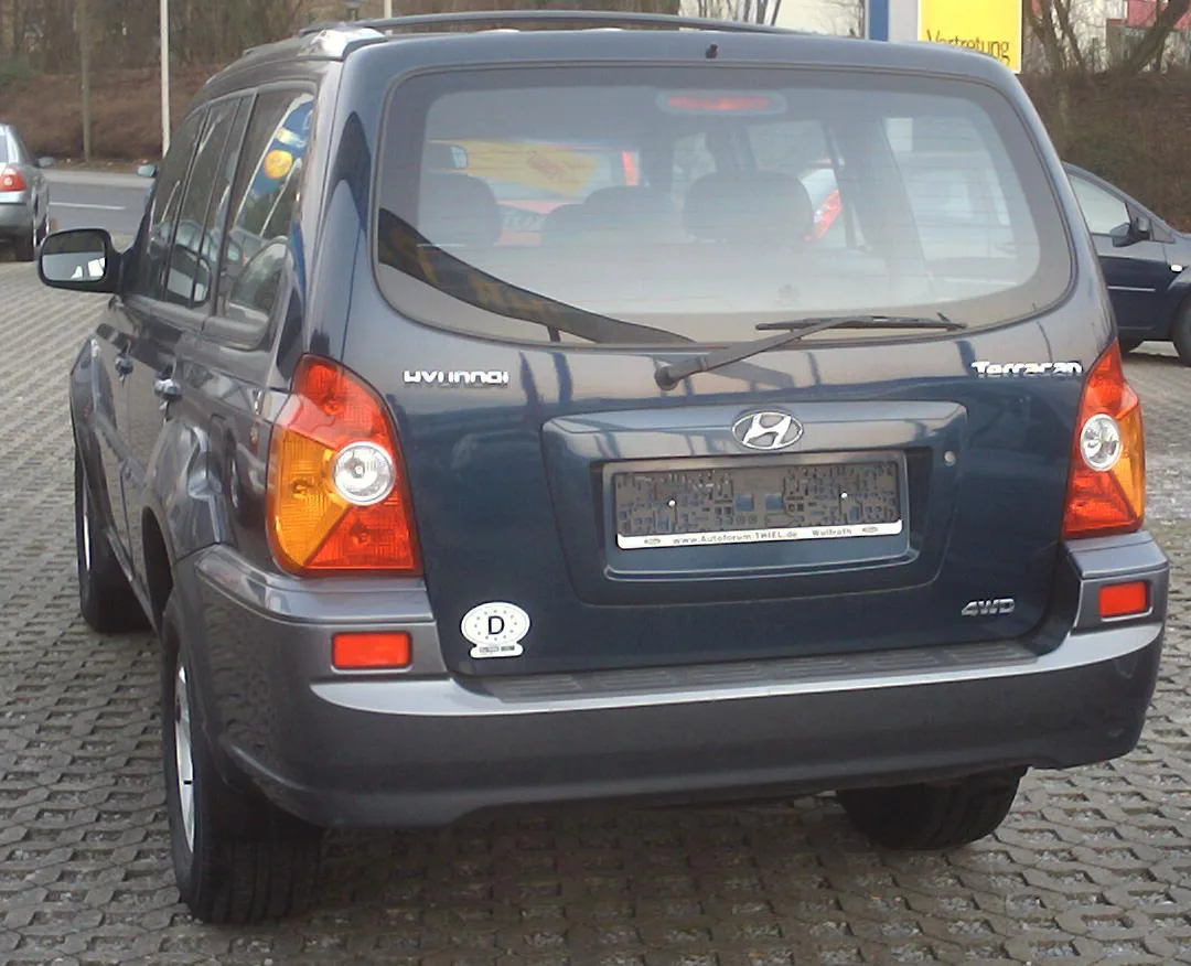 Hyundai Terracan HP после обновления, вид сзади