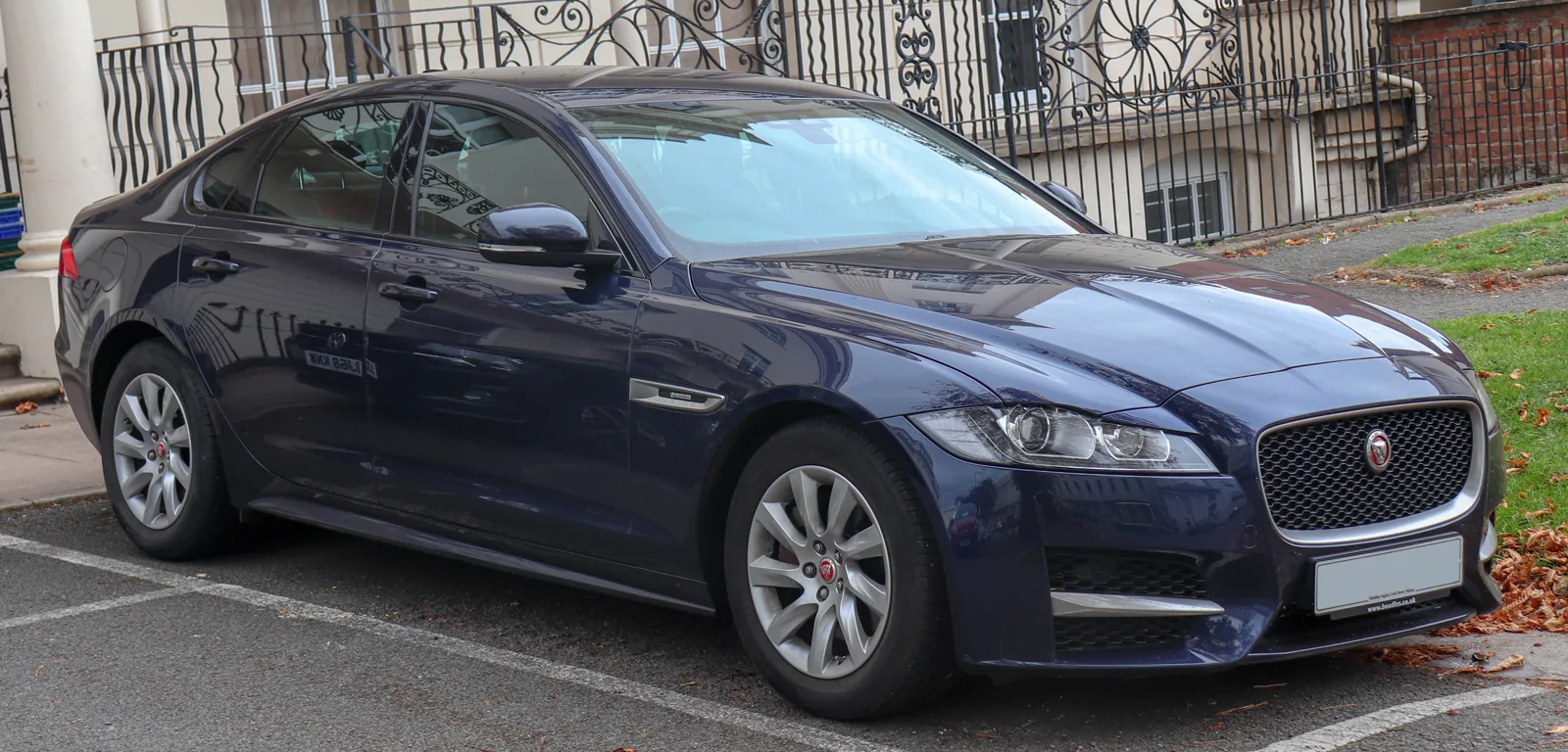 Jaguar XF X260 R-Sport 2016 года