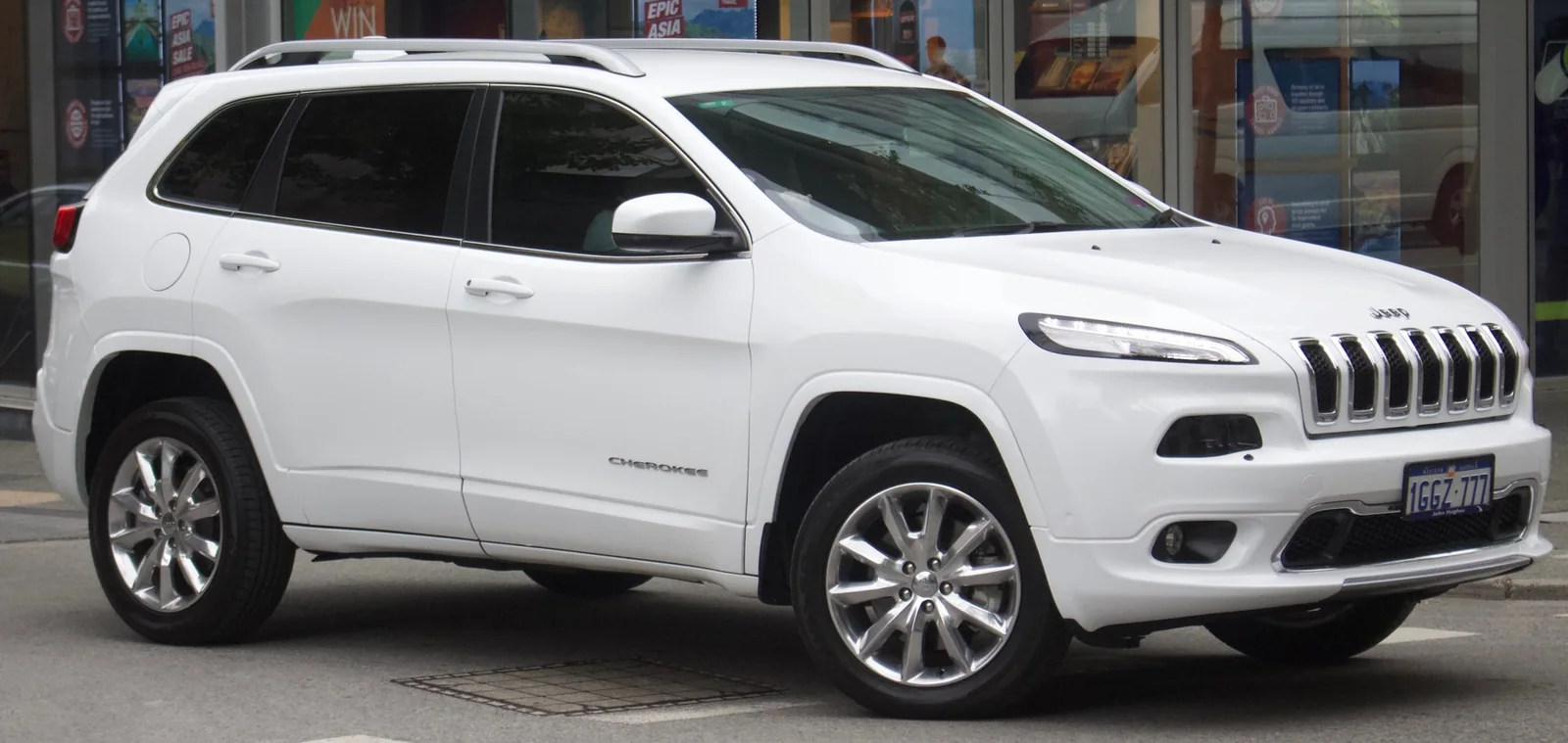 Jeep Cherokee KL — фотография автомобиля