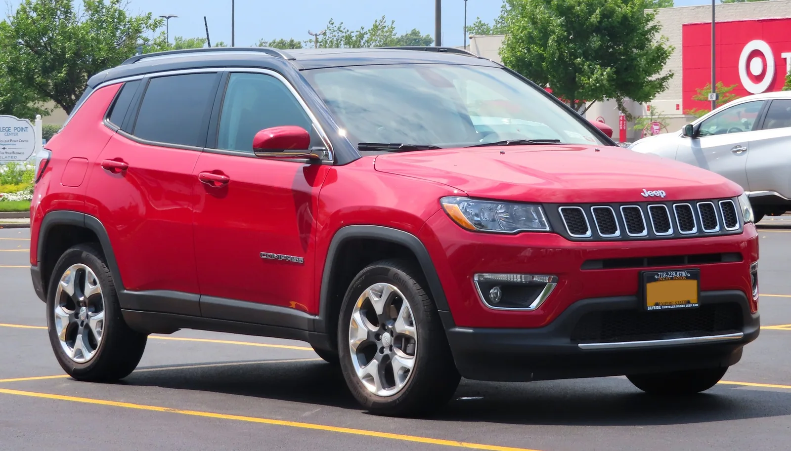 Jeep Compass II — фотография автомобиля