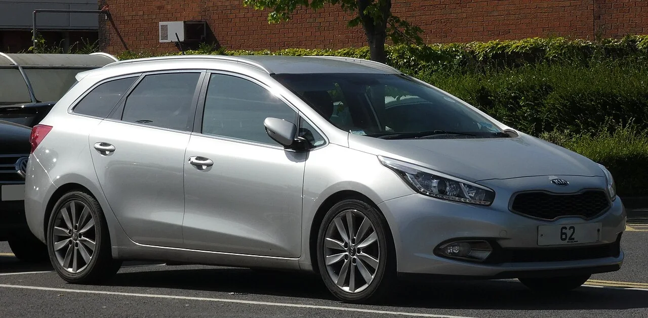 Kia cee'd JD — фотография автомобиля