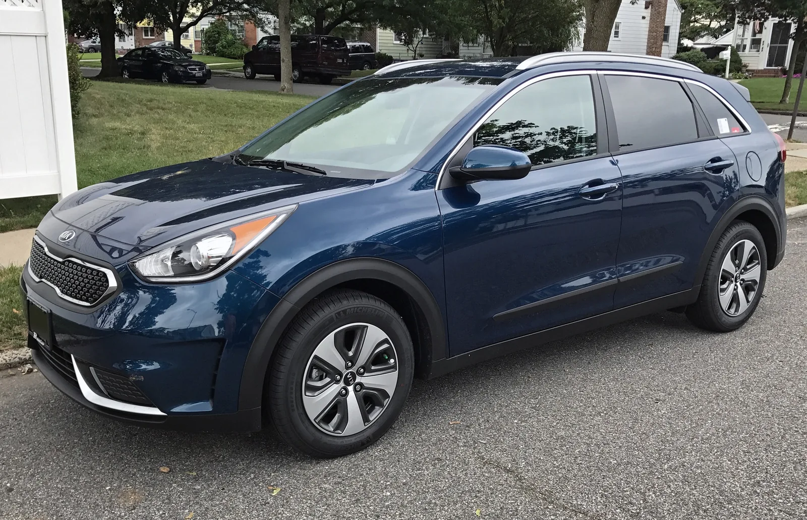 Kia Niro DE — фотография автомобиля
