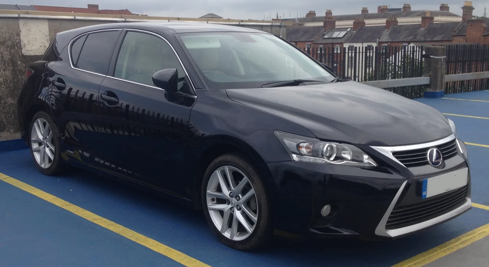 Lexus CT 200h Advance 2014 года