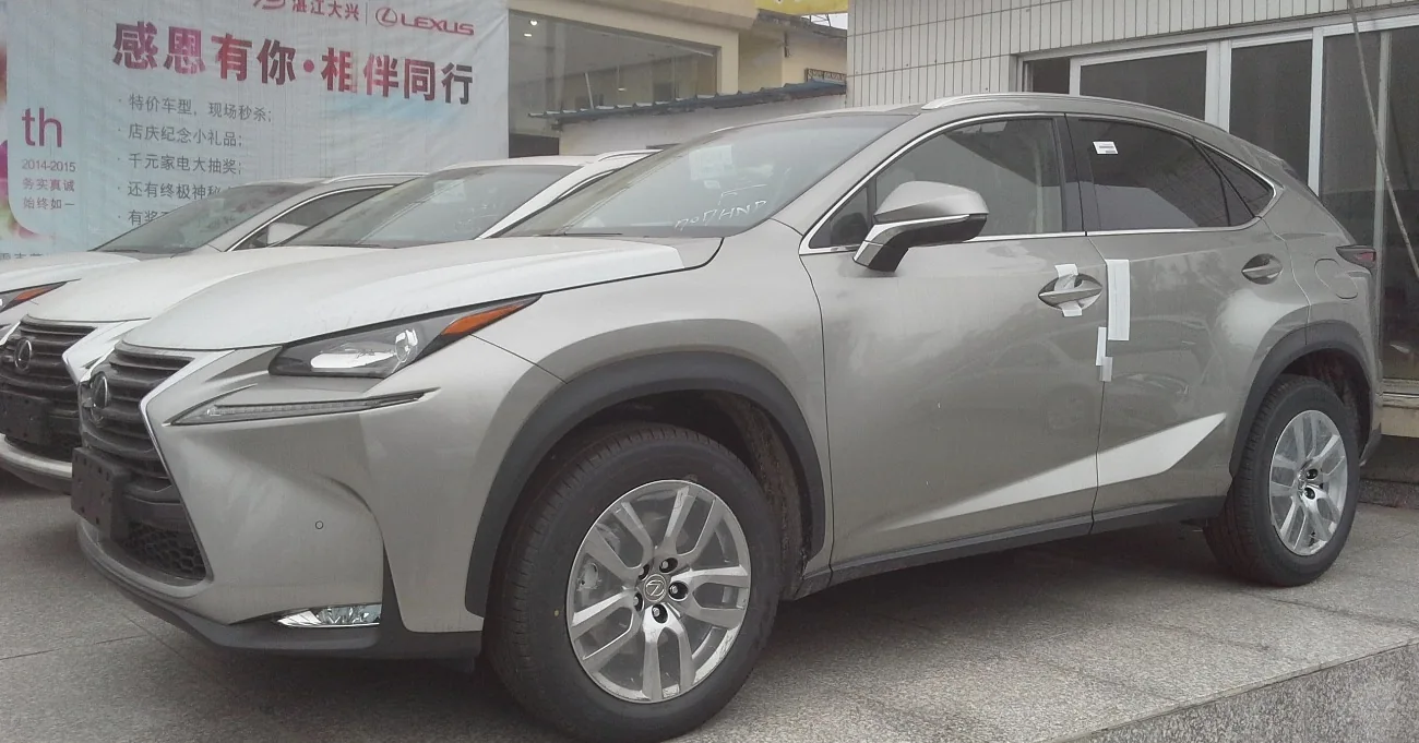 Lexus NX AZ10 — фотография автомобиля