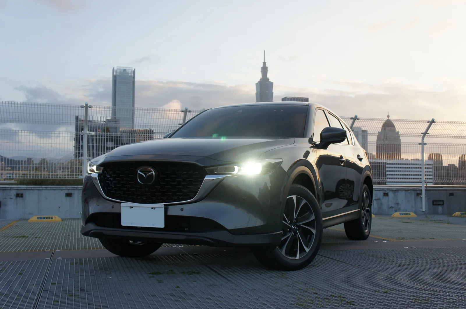 Mazda CX-5 KF — фотография автомобиля