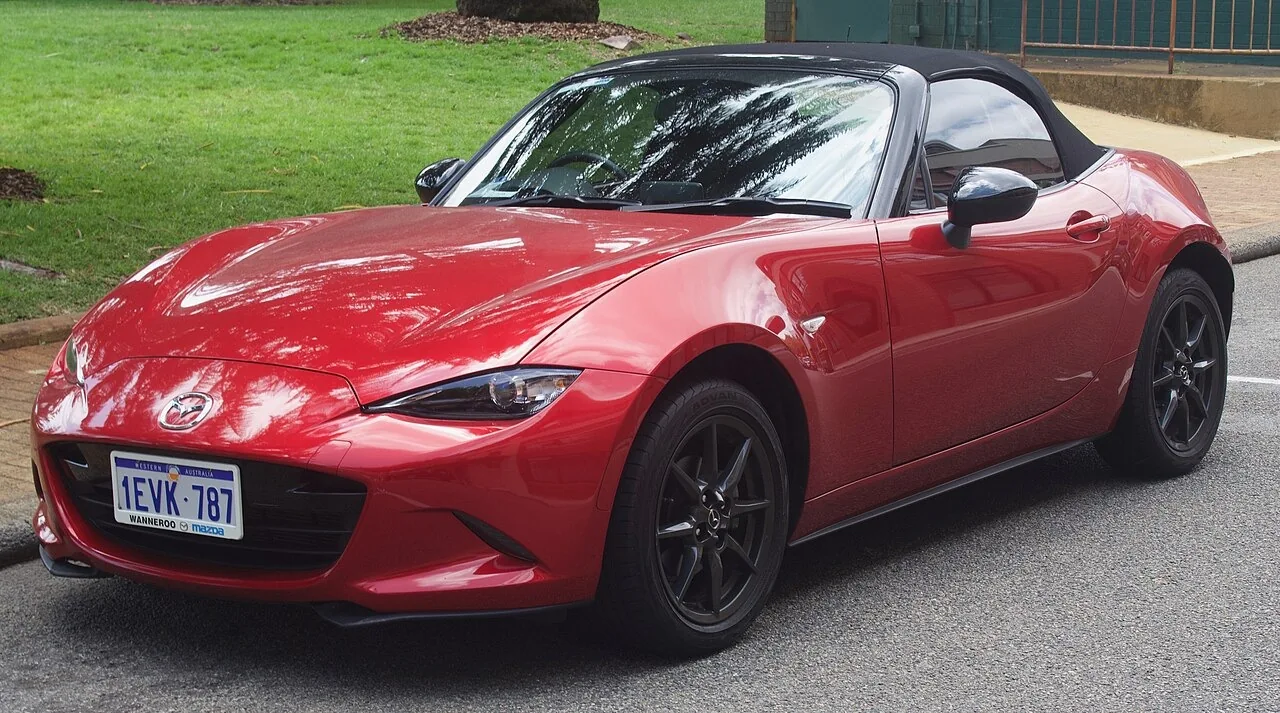 Mazda MX-5 ND — фотография автомобиля