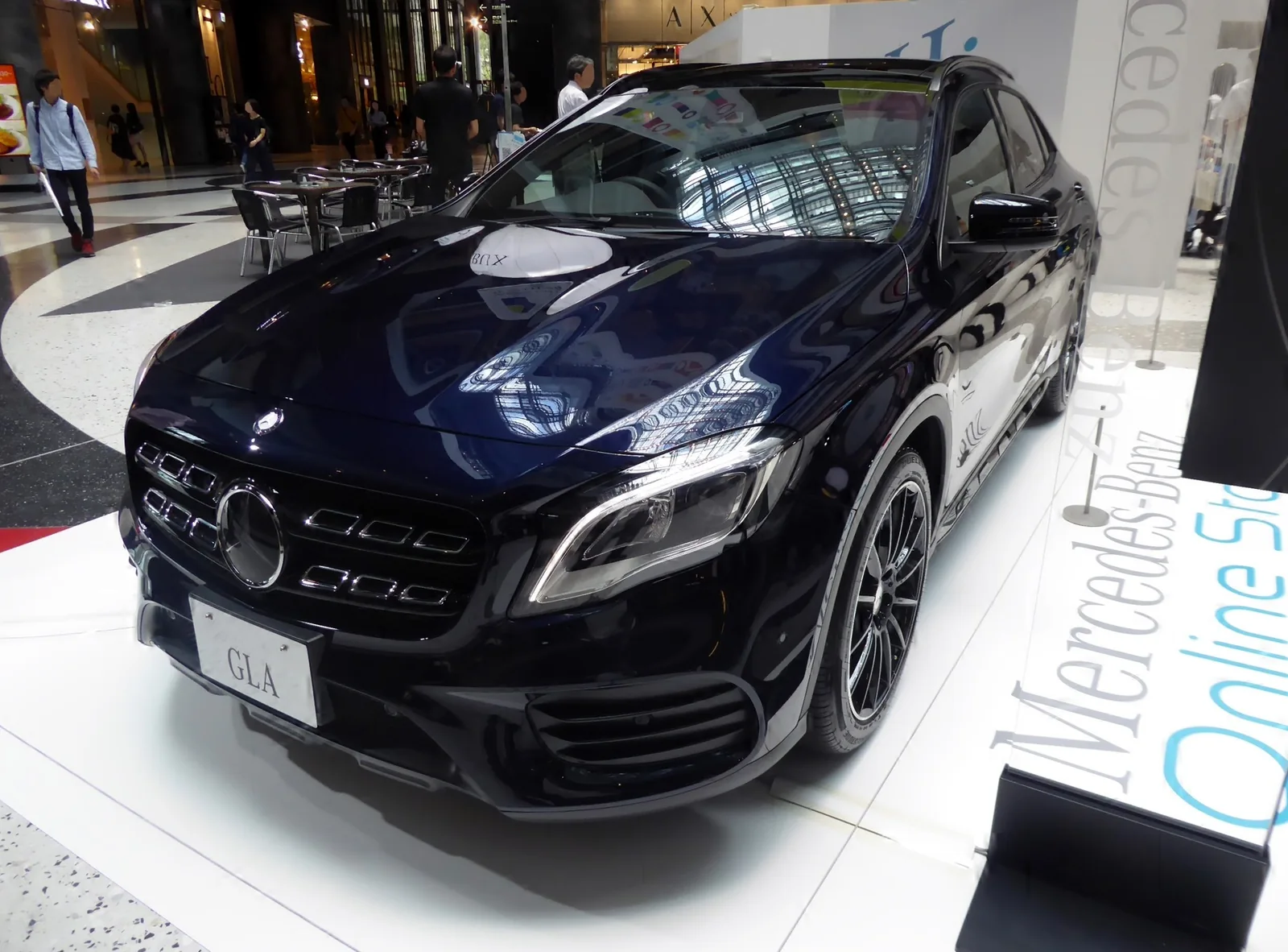 Mercedes-Benz GLA X156 — фотография автомобиля