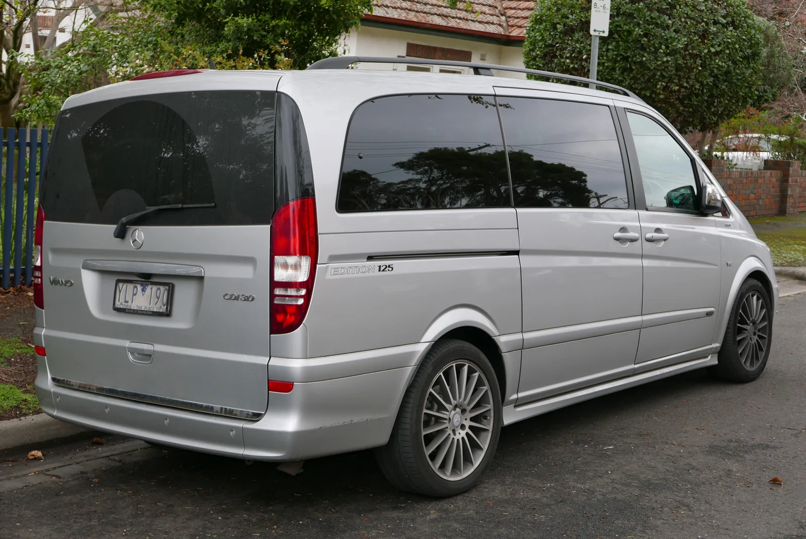 Mercedes-Benz Viano Edition 125, вид сзади