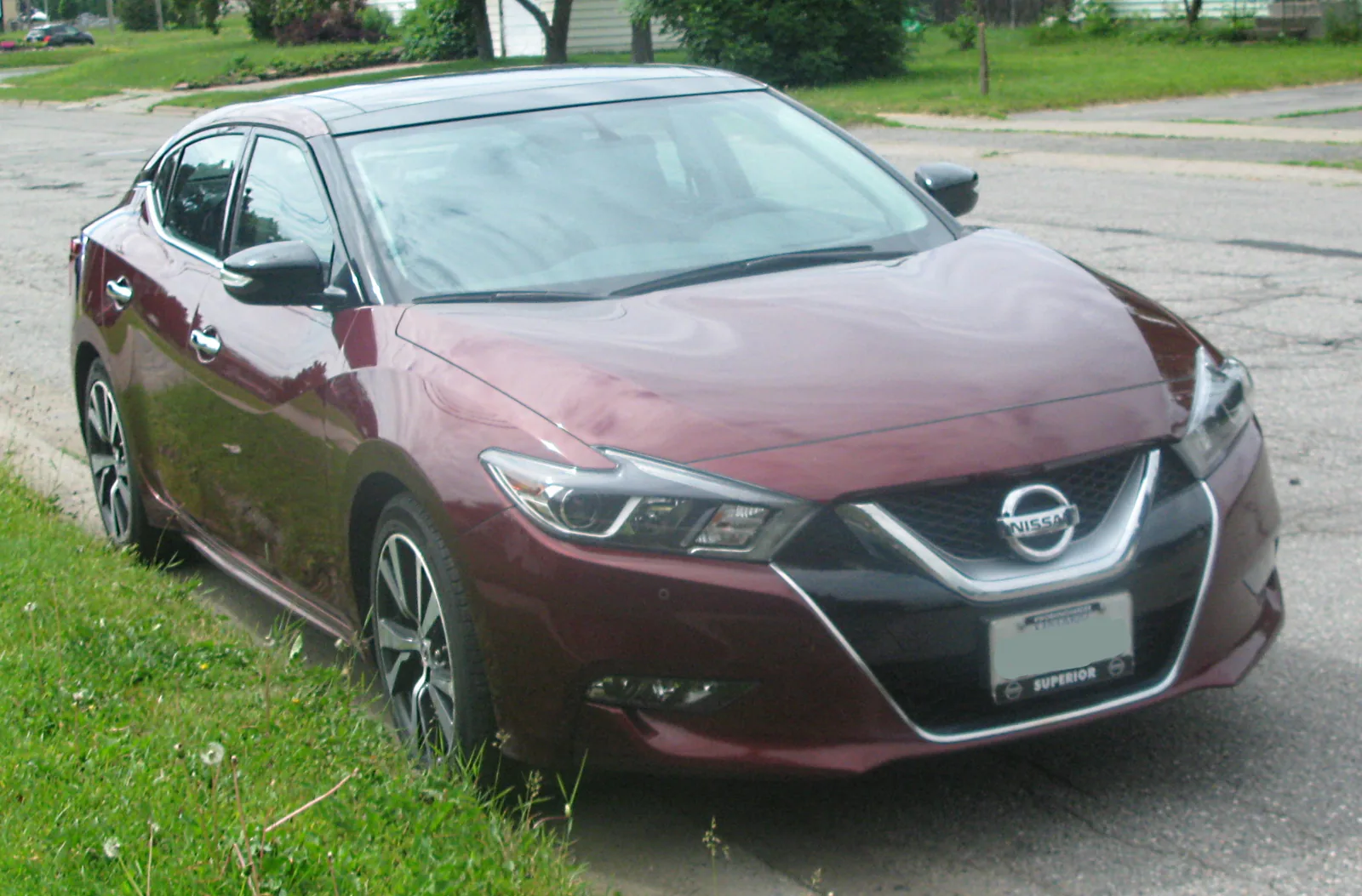 Nissan Maxima A36 SL спереди