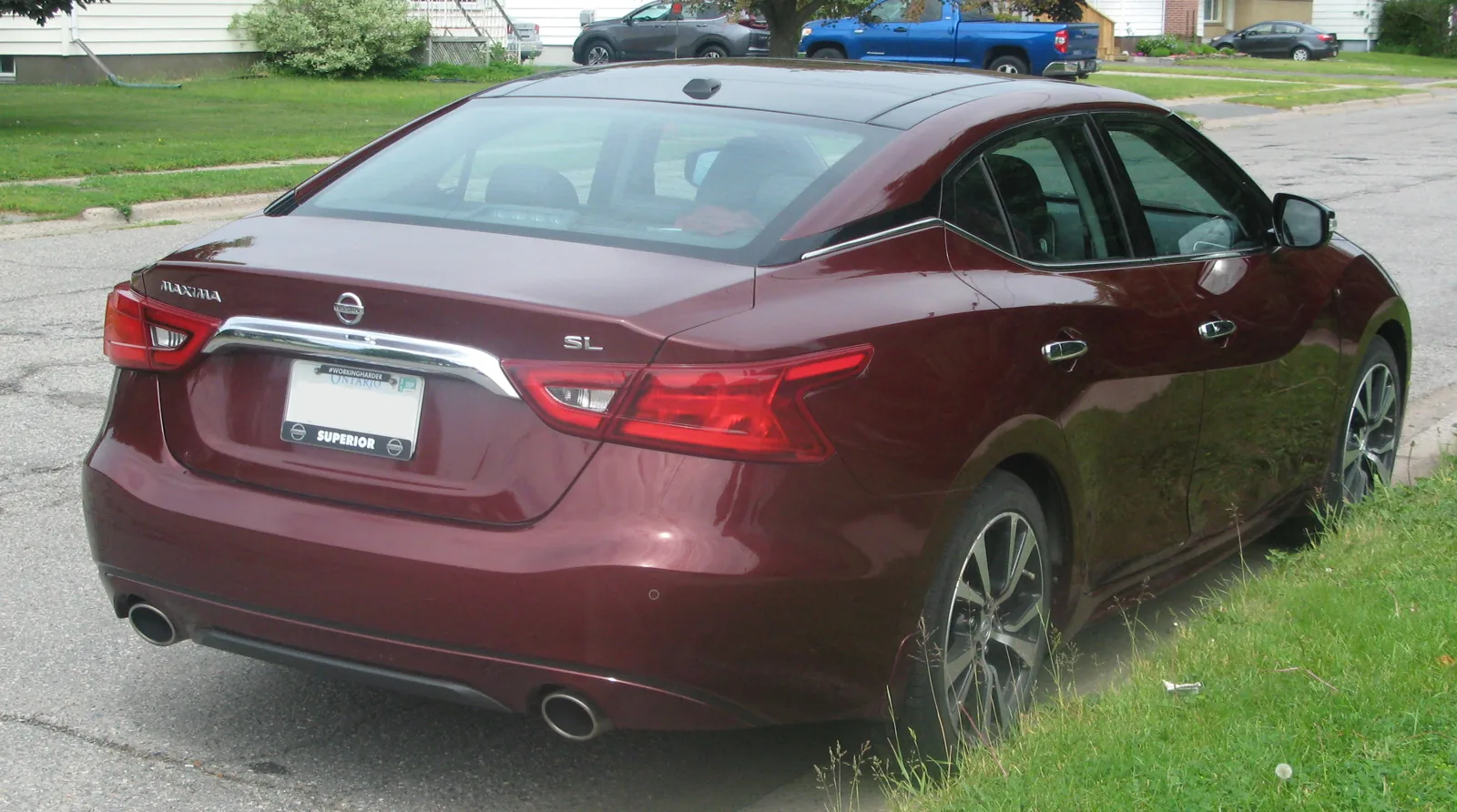 Nissan Maxima A36 SL сзади