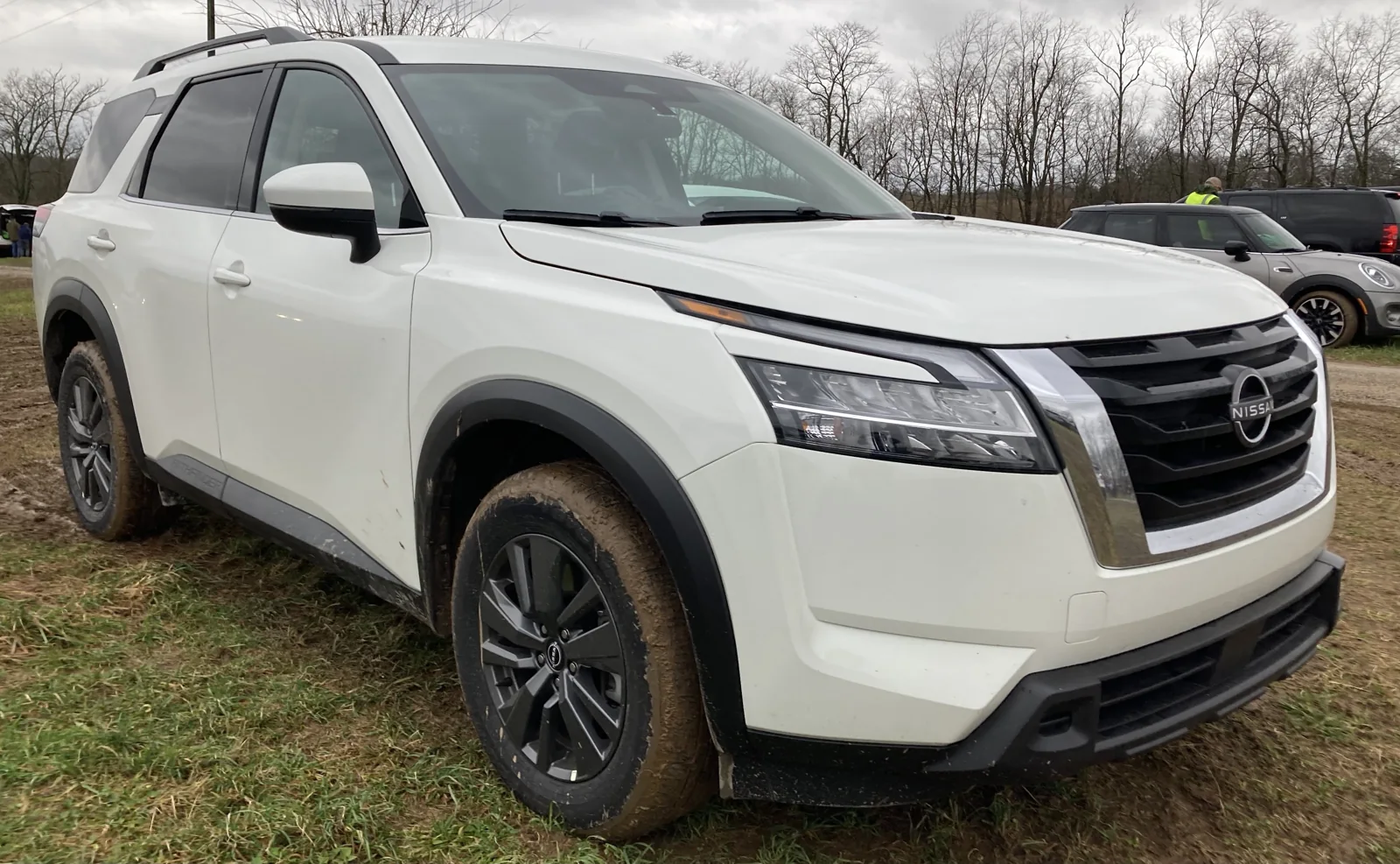 Nissan Pathfinder R53