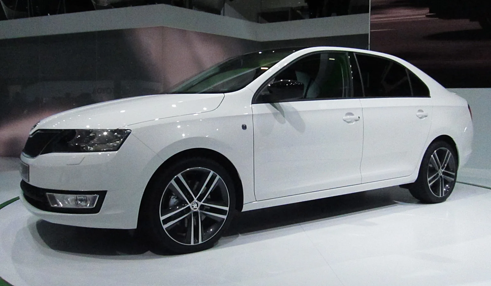 Škoda Rapid I — фотография автомобиля