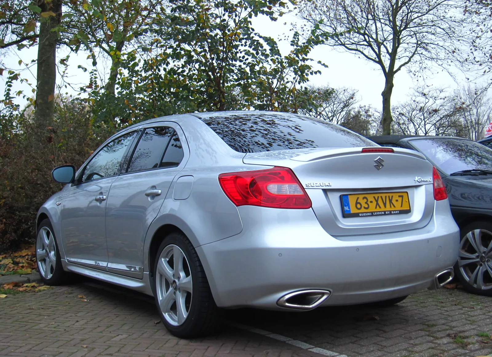 Suzuki Kizashi Sport AWD, вид сзади