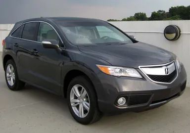 Acura RDX второго поколения 2013 модельного года