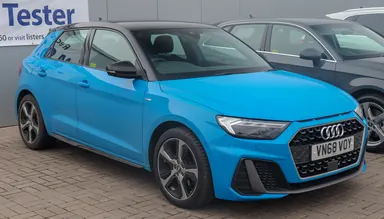 Голубой Audi A1 II Sportback GB S line 2018 года