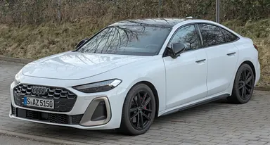 Audi A5 B10 Sedan