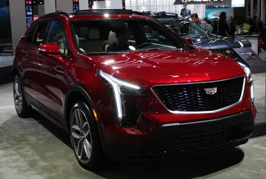 Cadillac XT4 — фотография автомобиля
