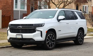 Chevrolet Tahoe V — фотография автомобиля
