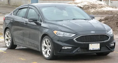 Ford Fusion II — фотография автомобиля