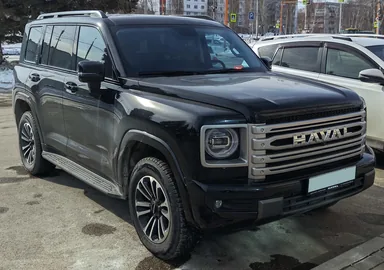 Чёрный Haval H9 второго поколения спереди