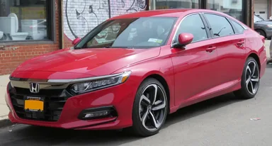 Honda Accord X — фотография автомобиля