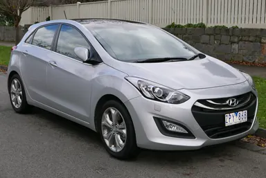 Hyundai i30 GD Premium MY2013 в Австралии, вид спереди